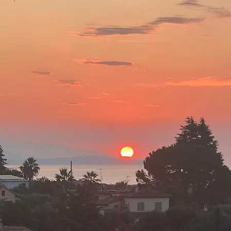 ヴィラ Sud In Mit Pool- Meer- Und Alpenblick